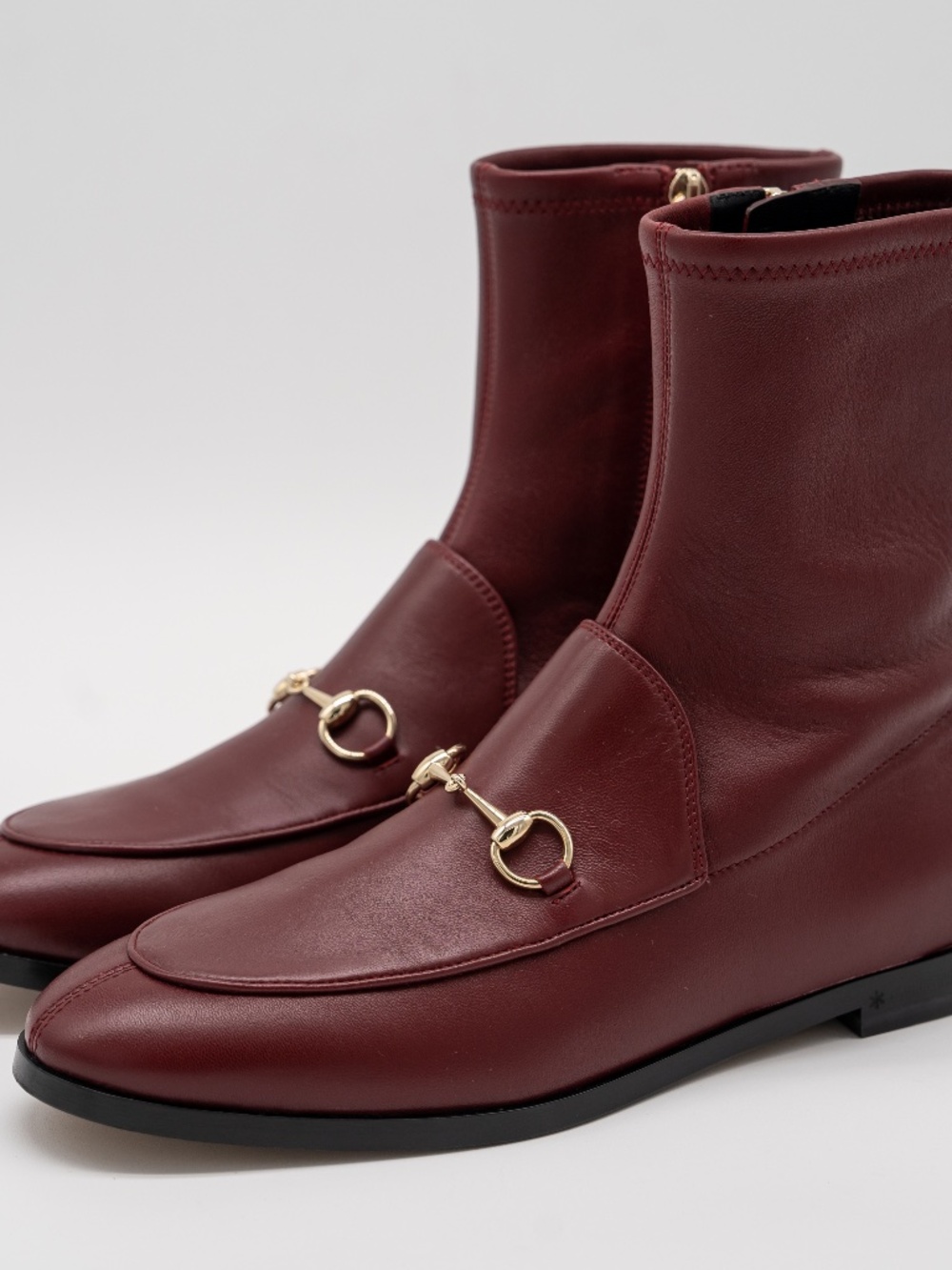 Gucci Women's Ankle Boots Leather Jordaan Burgundy Horsebit Red size 38.5 8.5 US